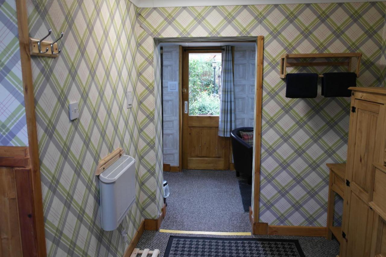 The Steading Highland Glen Lodge Drumnadrochit Eksteriør billede