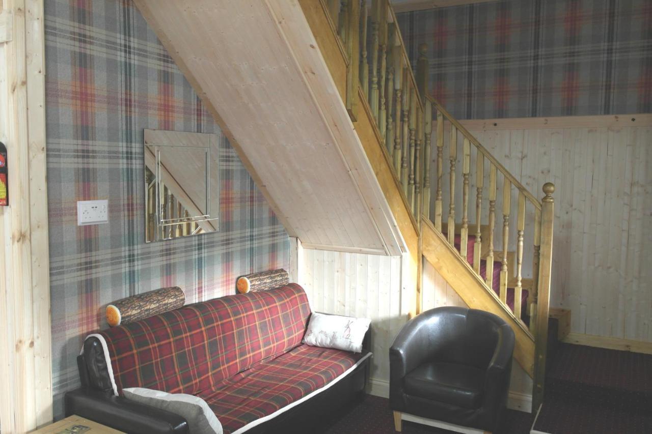 The Steading Highland Glen Lodge Drumnadrochit Eksteriør billede